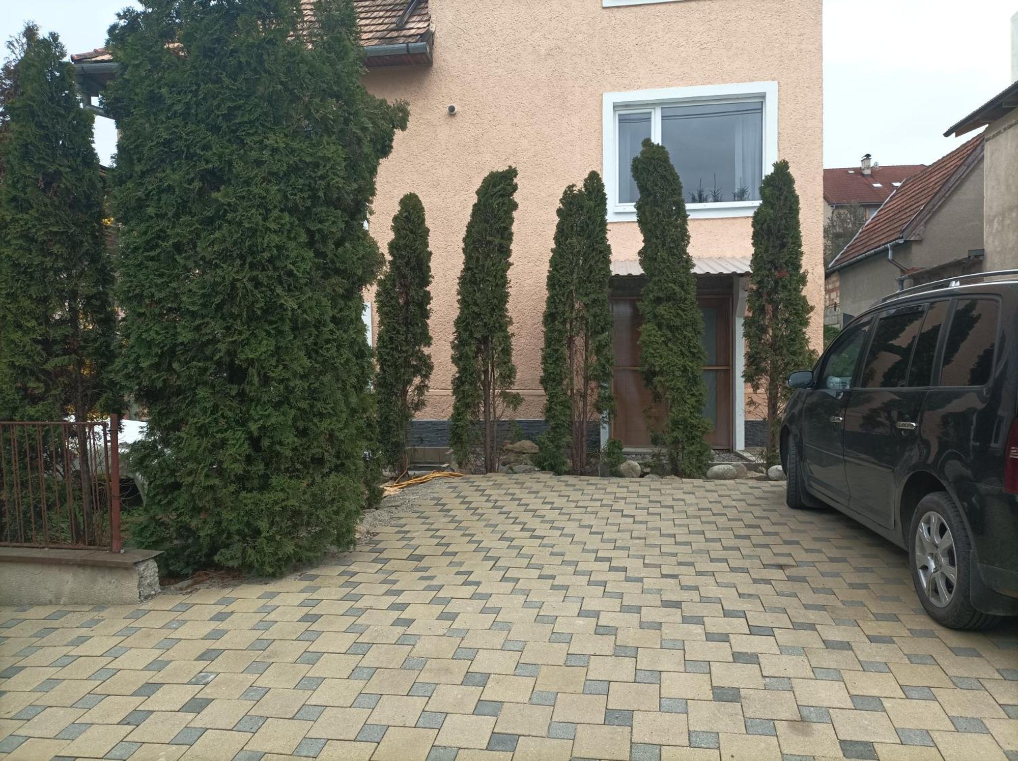Závažná Poruba Za Ohradami 아파트 외부 사진